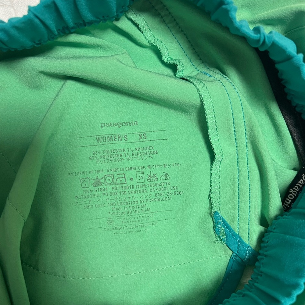 Patagonia Green Teal Shorts - Picture 8 of 12